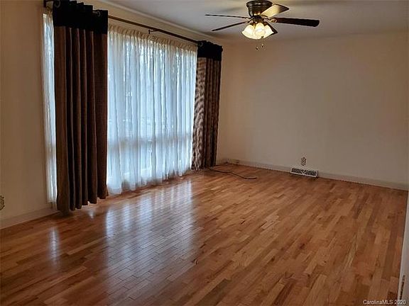 5th image of 124 Dogwood Dr