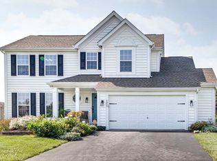 1923 Autumn Wind Dr, Grove City, OH 43123