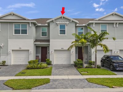 209 SE Woodbark Street, Port Saint Lucie, FL, 34984
