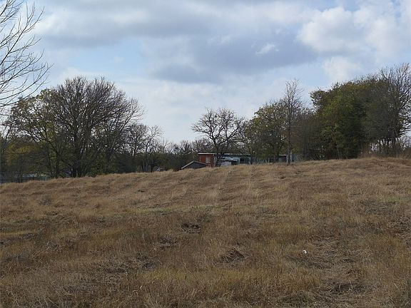 5th image of 1386 Palmyra Rd