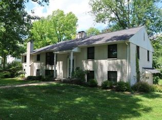 566 Clarence Ave, State College, PA 16803