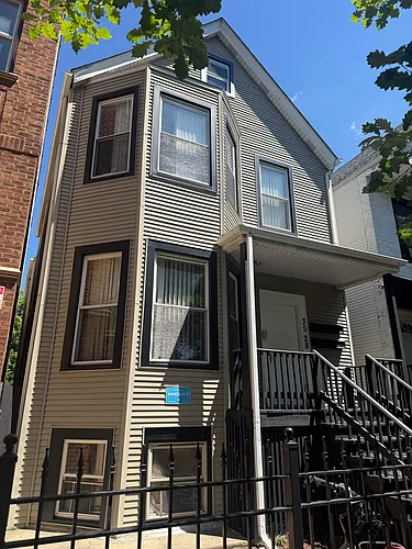 3528 W Palmer St #2 Photo 1