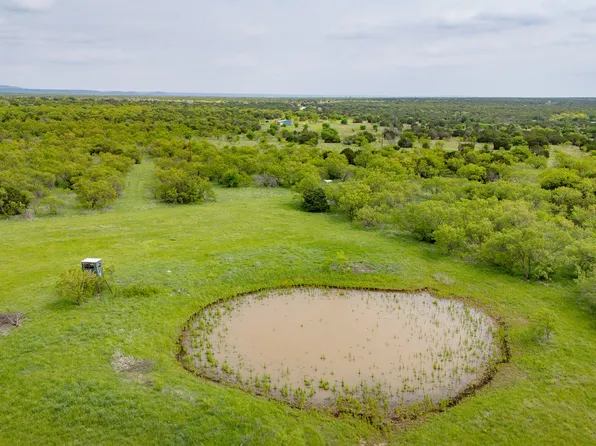 150 Mountain Dr, Graford, TX 76449
