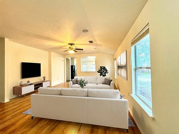 4th image of 9000 Spiceland Cir
