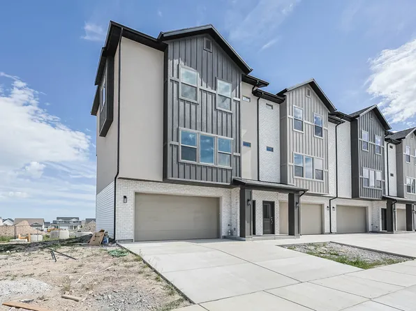 654 Caroles Way #3, Tooele, UT 84074