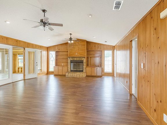 4th image of 4470 Pilcher Rd