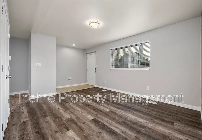 768 N 1060 W — Photo 7