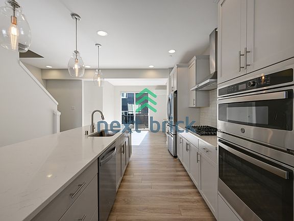 3rd image of 824 238th St SE #D