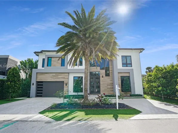 510 NE 4th Ln, Boca Raton, FL 33432