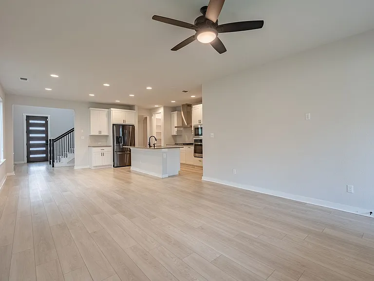 6413 Night Chinook Dr — Photo 3