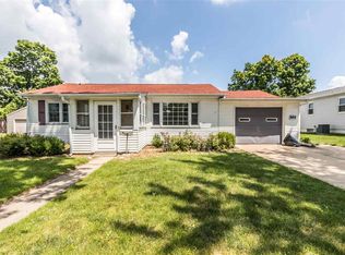 307 Devonshire Rd, Washington, IL 61571