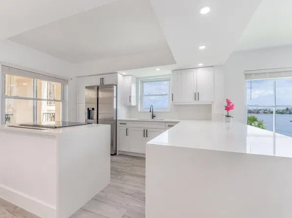 896 N Federal Hwy APT 432, Lantana, FL 33462