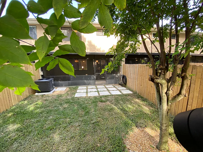 6246 Peregrine Ct — Photo 21