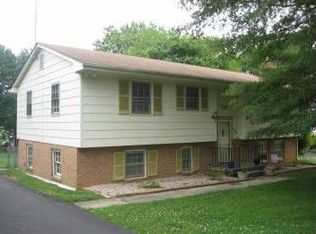 106 Forest Park Dr, Forest, VA 24551