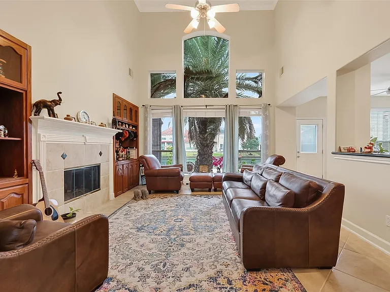 14419 Manorbier Ln — Photo 11