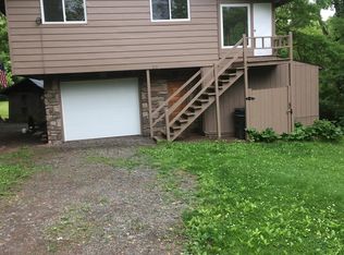 22 Lloyd Ln, Birdsboro, PA 19508