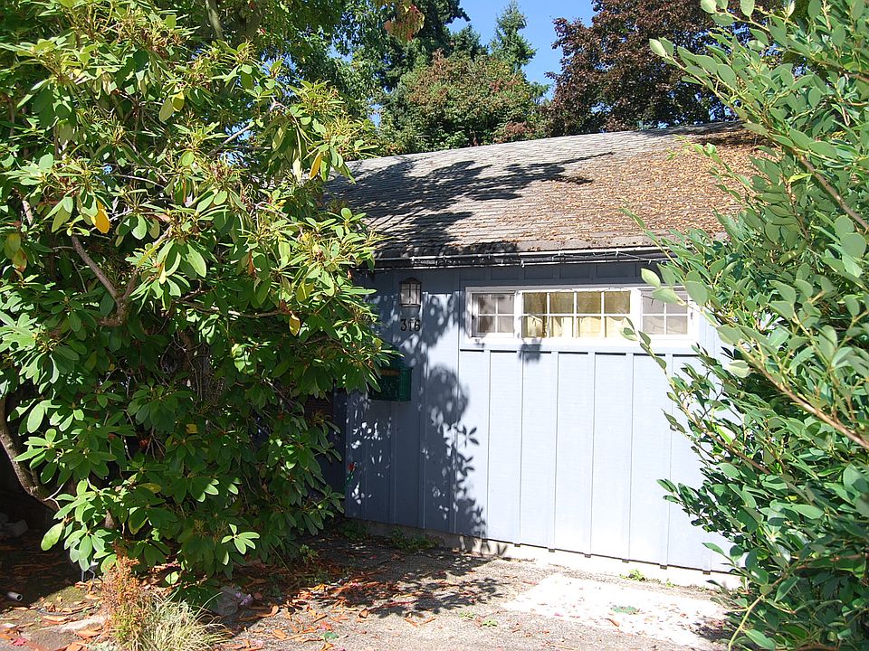 1st image of 316 22nd Ave SW