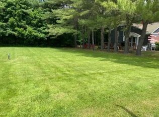 8 Robinson Gdns #8, Lewiston, ME 04240