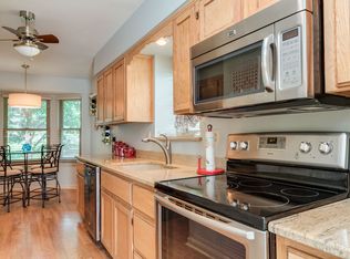 11612 W 113th St, Overland Park, KS 66210