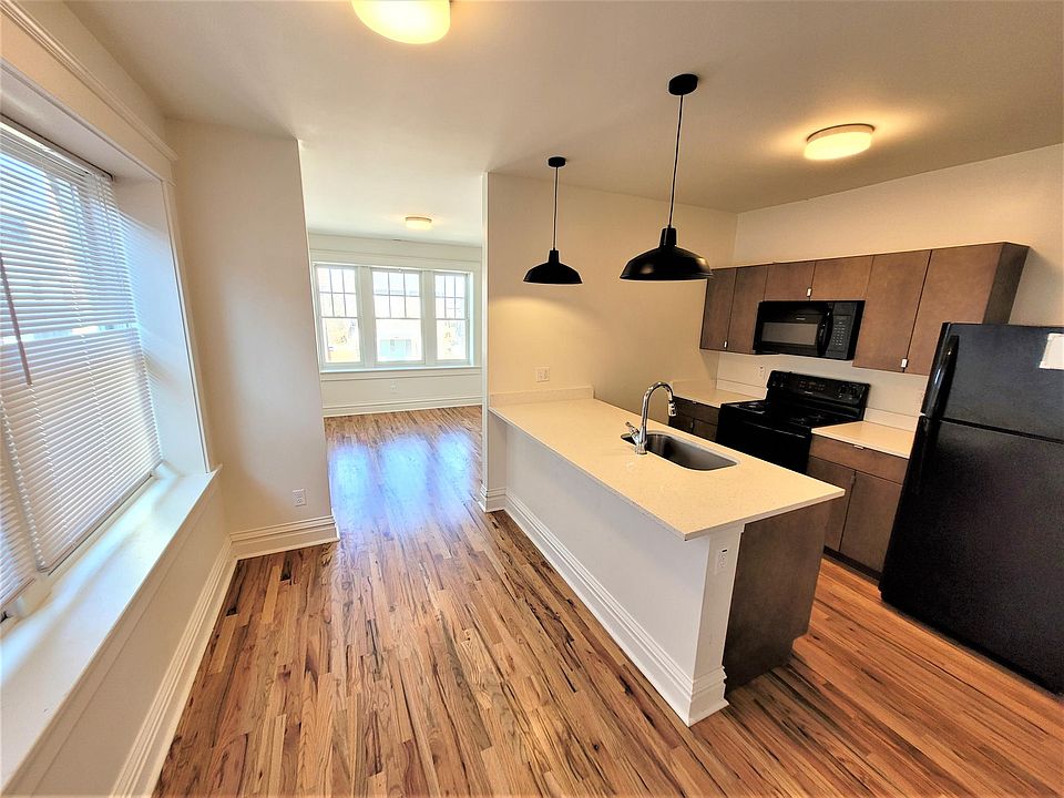 1st image of 4130 McRee Ave #1W