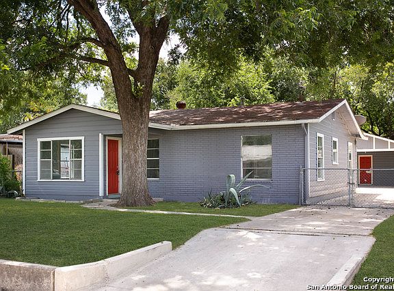 2nd image of 550 Sterling St