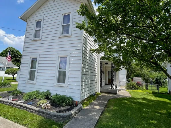 230 N Mulberry St, Tremont City, OH 45372