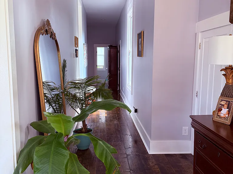 205 Poe St — Photo 11