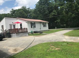 200 State Park Rd, Casco, ME 04015