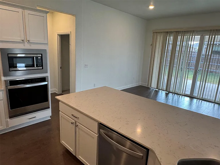 17901 Civorno Dr — Photo 21