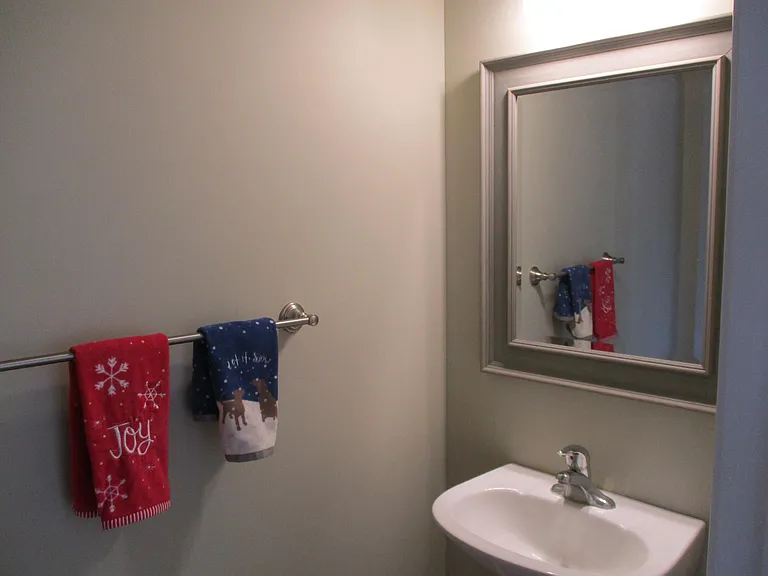 Powder room