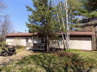 11794 Laura Ln, Crivitz, WI 54114