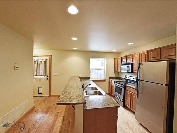 3rd image of 445 Ferguson Ave #C