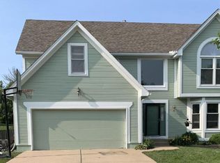 13029 Stearns St, Overland Park, KS 66213