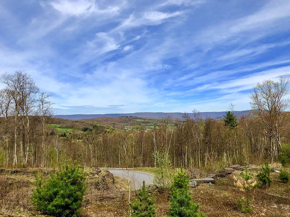 2nd image of 57 Scenicview Dr