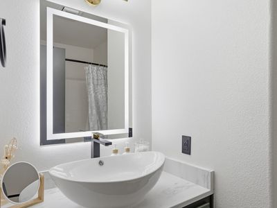 10 SE 105th Ave, Portland, OR, 97233