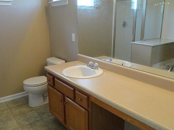 5th image of 416 Chatooga Ln