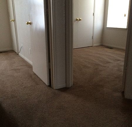 5th image of 204 W Mary Jane Dr APT D