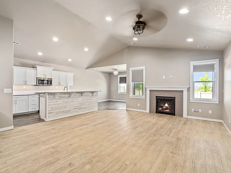 13241 N Loveland Way — Photo 29