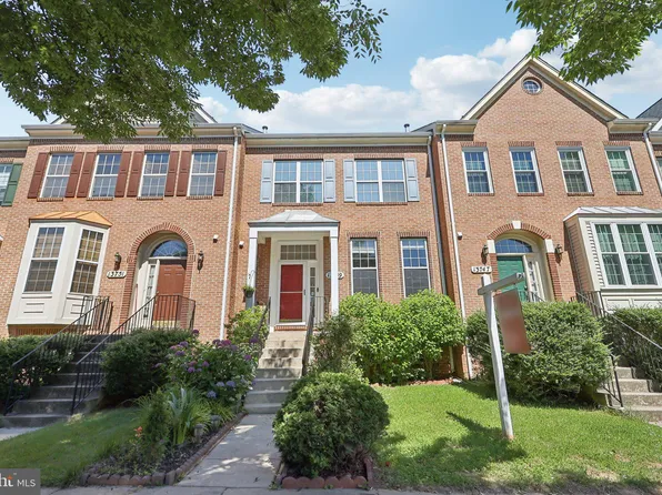 13749 Lambertina Pl, Rockville, MD 20850