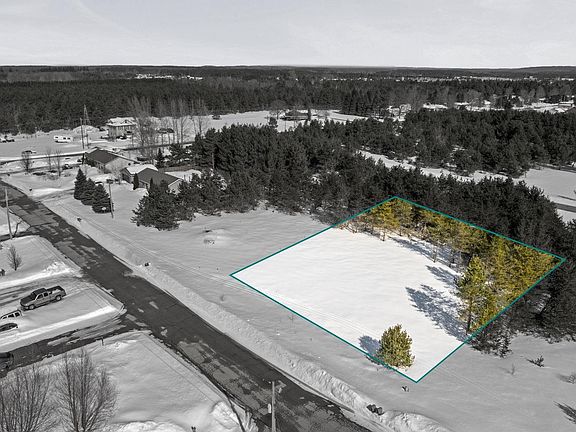 3rd image of 62 Pleasant Ln NE