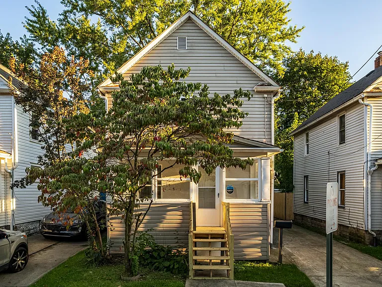312 Upland Ave — Photo 6