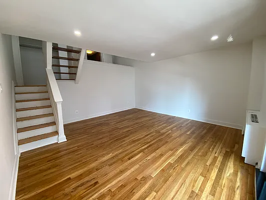 Rented by AZ REALTY NYC LLC | media 1