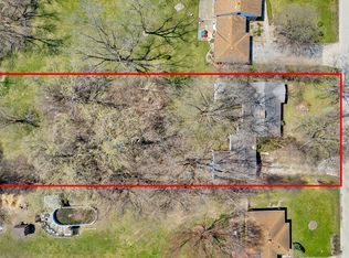 2537 Seminary Ave, Des Plaines, IL 60016