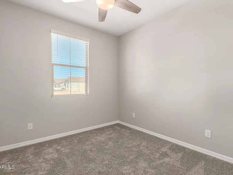1275 E Jahns Dr — Photo 11