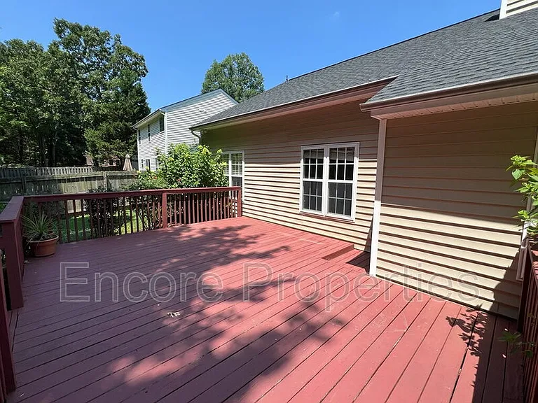 108 Braxberry Way — Photo 19