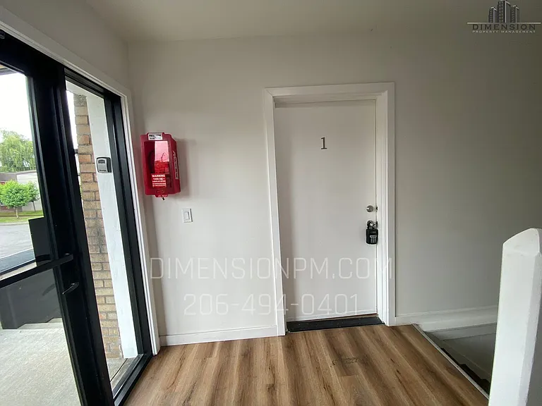 Villa Sienna Apartments — Photo 3