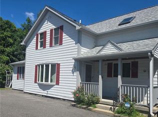 813 South Rd, South Kingstown, RI 02879