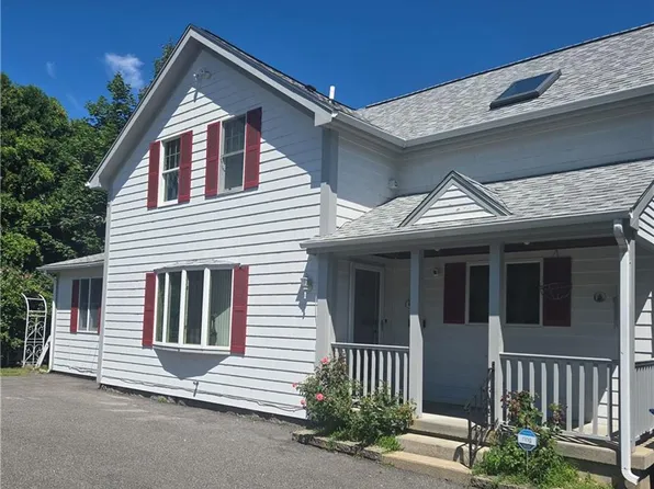 813 South Rd, South Kingstown, RI 02879