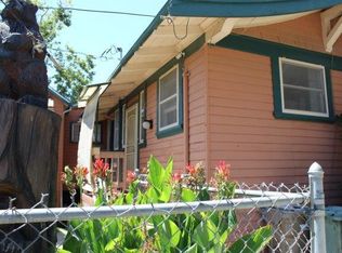 402 W Oak St #B, Lodi, CA 95240