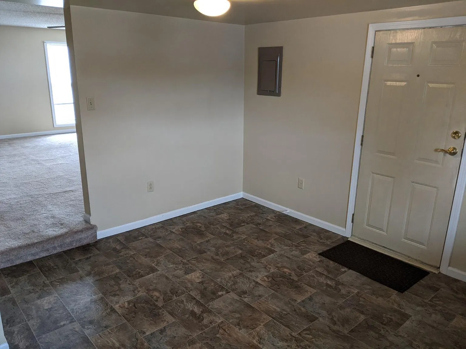 2 bed, 725 sqft, $795 — Photo 4